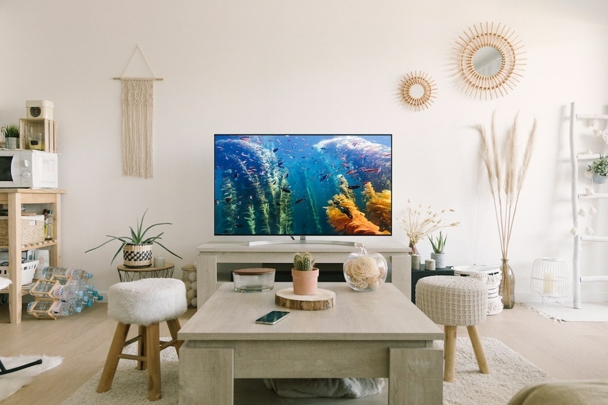 Telewizory OLED 2023 - przegląd najlepszych modeli w różnych cenach