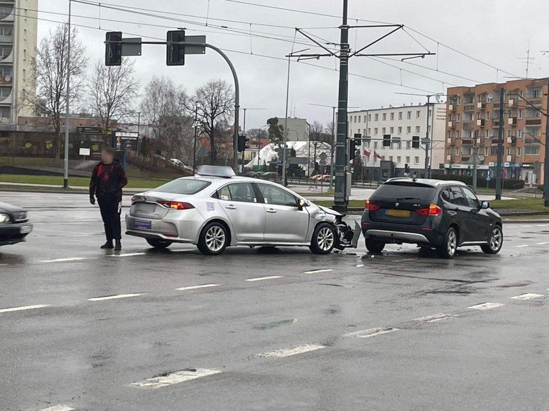 Elbląg, Kolizja na skrzyżowaniu 12 Lutego i Teatralnej