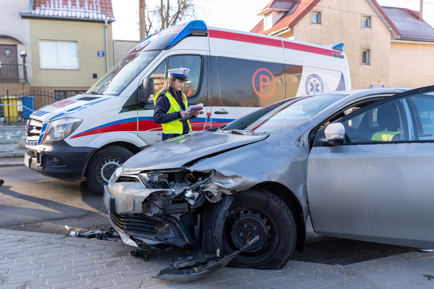 Elbląg, Zderzenie dwóch aut na Obrońców Pokoju