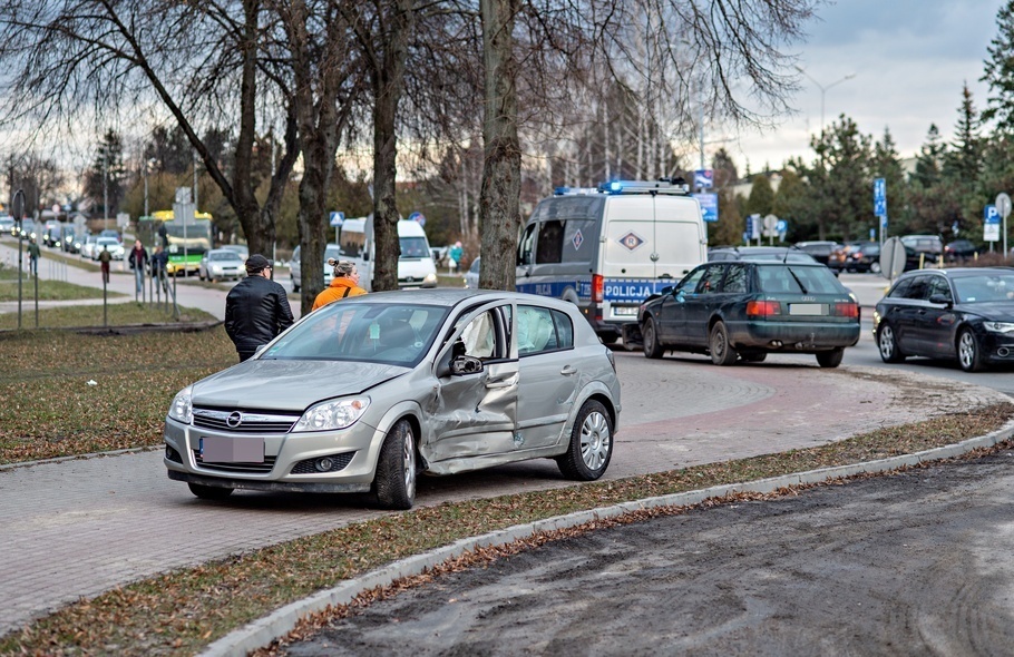 Elbląg, Kolizja na rondzie