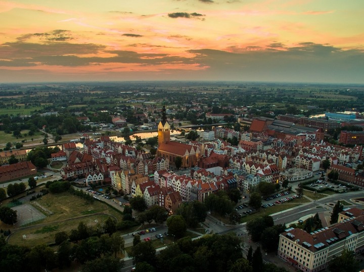 Elbląg, Czas na quiz. Pod znakiem siódemki Elbląg, Czas na quiz. Pod znakiem siódemki