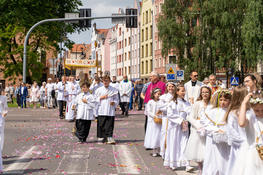 Elbląg, Dziewięć procesji w Elblągu