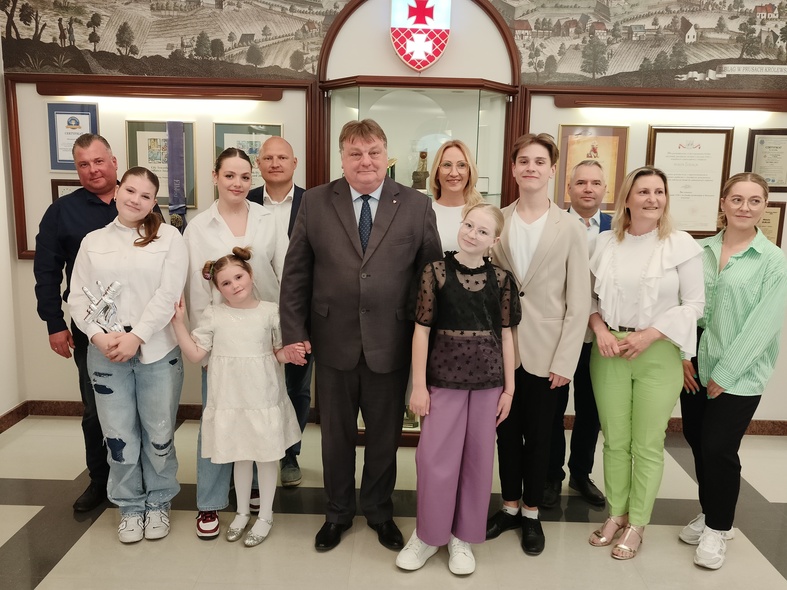 Elbląg, Te głosy na pewno jeszcze usłyszymy!