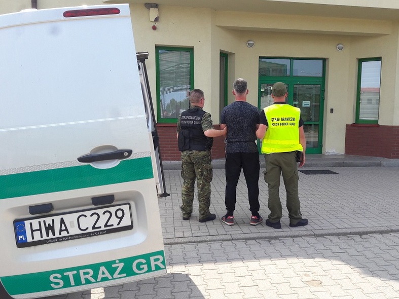 Elbląg, Wszystko przez samochód Elbląg, Wszystko przez samochód