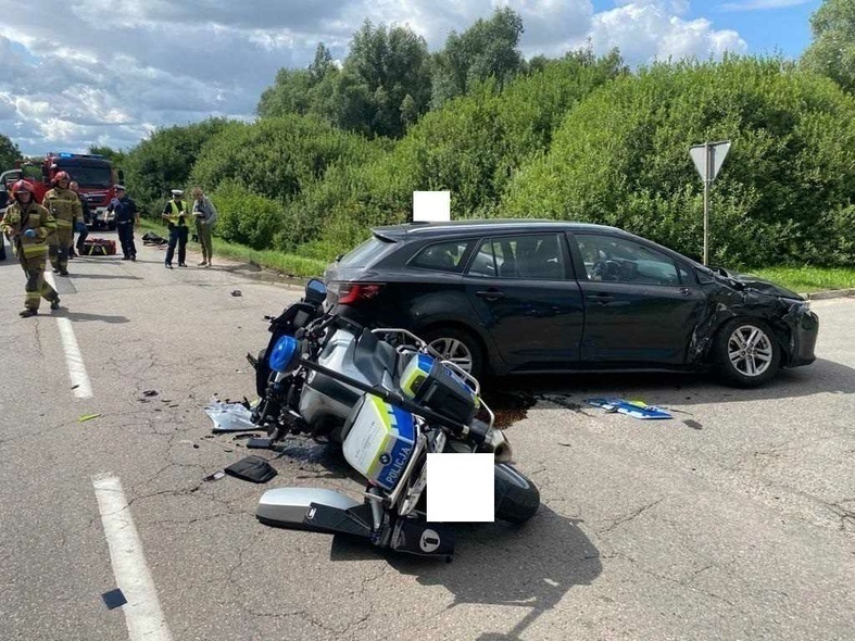 Elbląg, Wypadek z udziałem policyjnego motocykla Elbląg, Wypadek z udziałem policyjnego motocykla