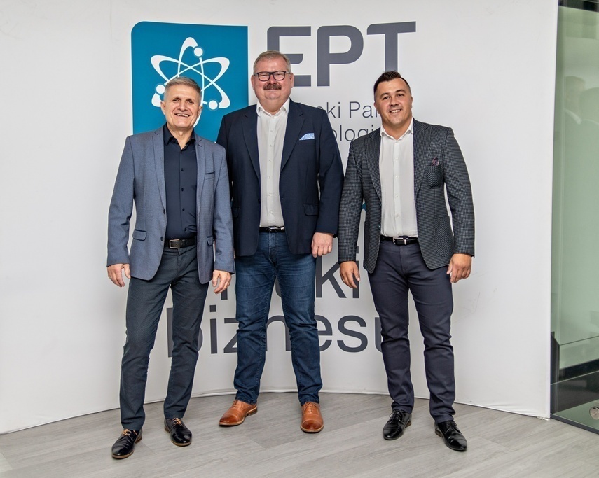 Od lewej: Piotr Żabiński, Arkadiusz Kosecki oraz Grzegorz Brzozowski, Od lewej: Piotr Żabiński, Arkadiusz Kosecki oraz Grzegorz Brzozowski,