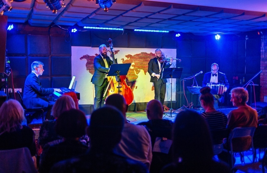 Elbląg, Dosłownie poszli w tango Elbląg, Dosłownie poszli w tango