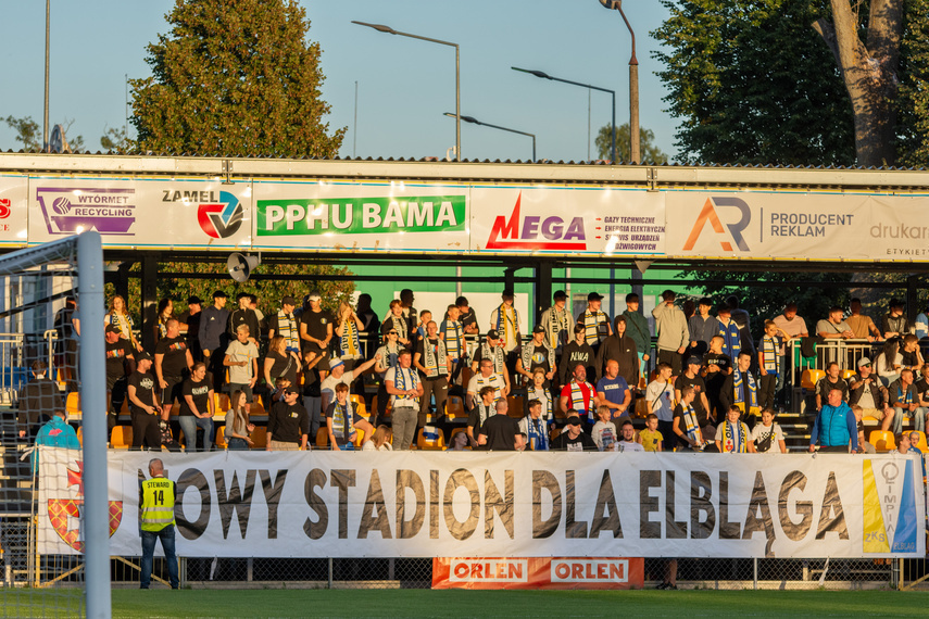 Elbląg, Kibice liczą na komplet punktów przy A8