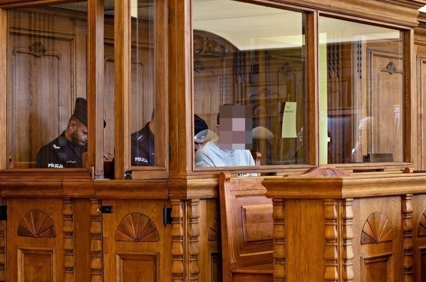 Elbląg, Oskarżony o zabójstwo Rafał N. podczas pierwszej rozprawy, Elbląg, Oskarżony o zabójstwo Rafał N. podczas pierwszej rozprawy,