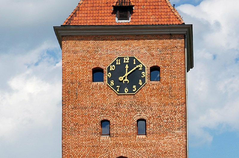 Elbląg, Śpimy godzinę dłużej Elbląg, Śpimy godzinę dłużej