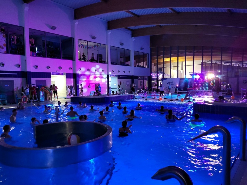 Elbląg, Pool Party, czyli Andrzejki w wodzie Elbląg, Pool Party, czyli Andrzejki w wodzie