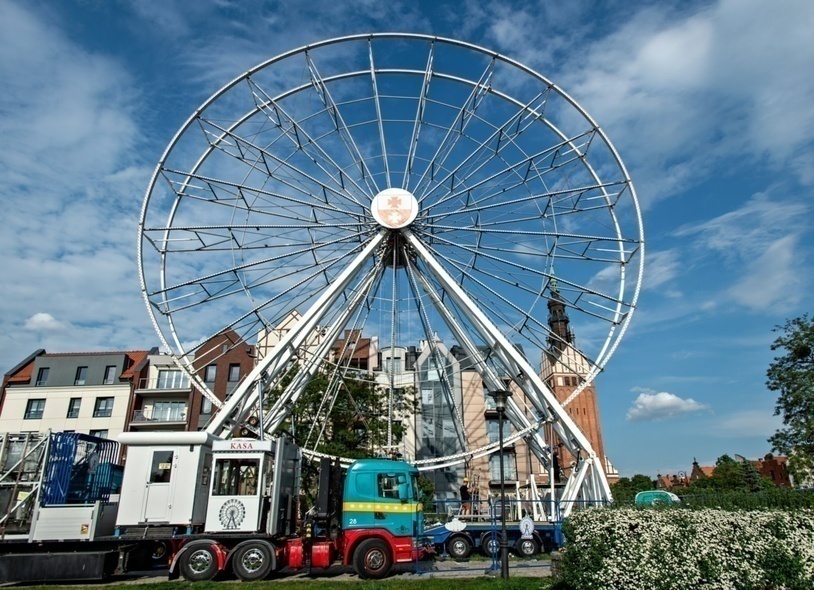 Elbląg, Jedną z tegorocznych atrakcji było w Elblągu koło widokowe, Elbląg, Jedną z tegorocznych atrakcji było w Elblągu koło widokowe,
