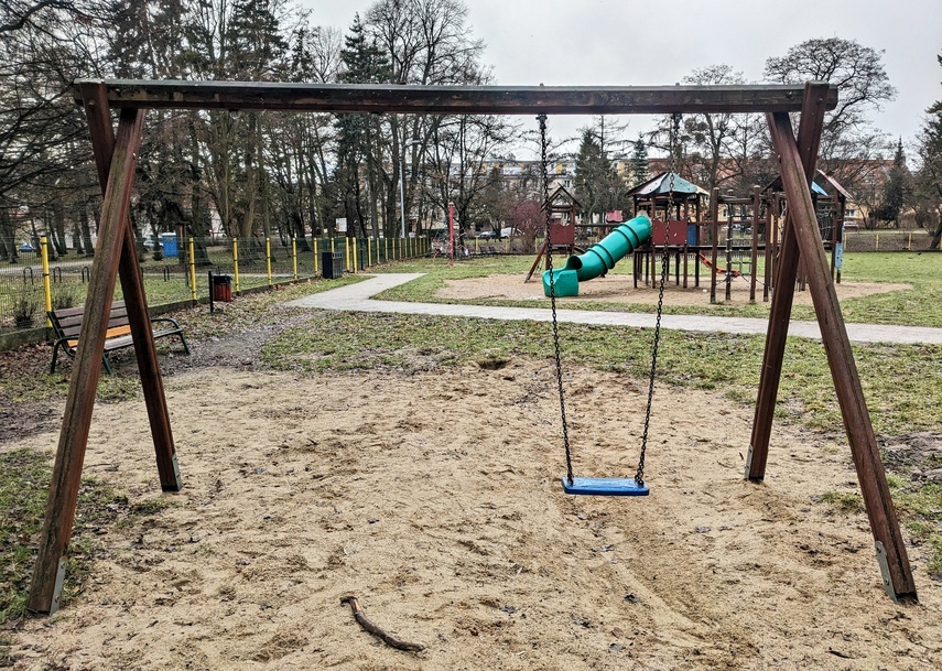 Elbląg, Przymiarki do prac w parku Kajki Elbląg, Przymiarki do prac w parku Kajki