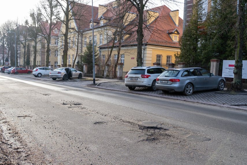 Elbląg, Dziury na ul. Saperów Elbląg, Dziury na ul. Saperów