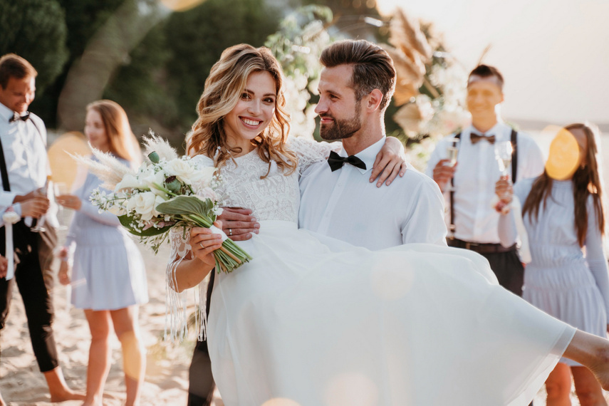 Umowa z fotografem ślubnym - co powinna zawierać?