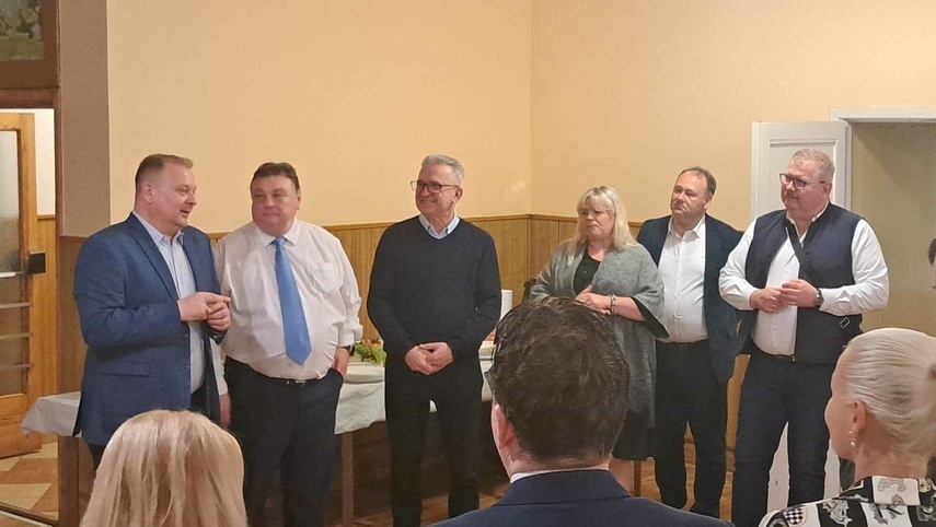 Elbląg, Michał Missan odwiedził kandydatów z komitetu Tak dla Elbląga podczas ich wieczoru wyborczego Elbląg, Michał Missan odwiedził kandydatów z komitetu Tak dla Elbląga podczas ich wieczoru wyborczego
