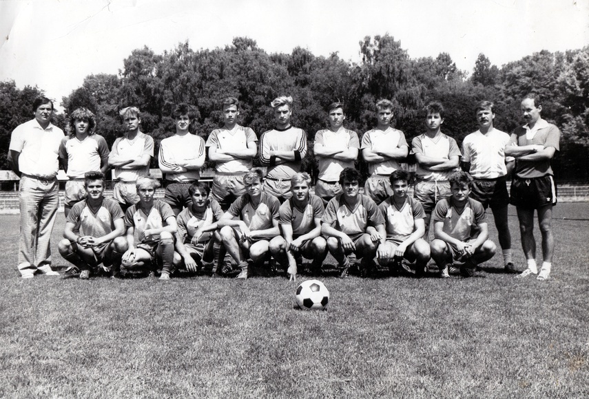 Elbląg, Juniorzy ZKS Olimpia Elbląg 1989r. (z arch. Lecha Strembskiego) Elbląg, Juniorzy ZKS Olimpia Elbląg 1989r. (z arch. Lecha Strembskiego)
