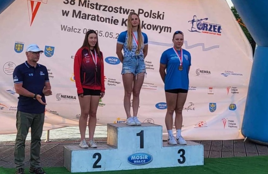 Elbląg, Medalowy początek sezonu