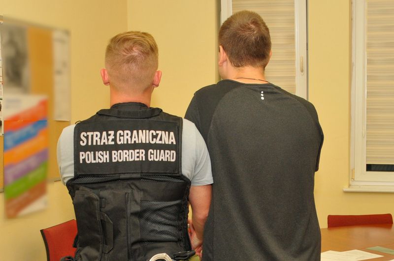Elbląg, Niebezpieczny przestępca zatrzymany w Grzechotkach Elbląg, Niebezpieczny przestępca zatrzymany w Grzechotkach
