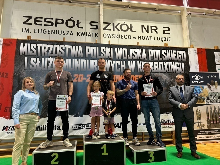 Elbląg, Sukcesy mundurowych w kickboxingu Elbląg, Sukcesy mundurowych w kickboxingu
