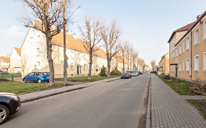 Elbląg, Urzędnicy rozważają wprowadzenie ruchu jednokierunkowego na Okrzei między ul. Rechniewskiego a Daszyńskiego Elbląg, Urzędnicy rozważają wprowadzenie ruchu jednokierunkowego na Okrzei między ul. Rechniewskiego a Daszyńskiego