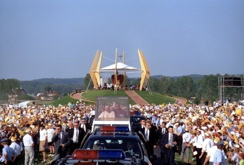 Elbląg, Jan Paweł II w Elblągu, 6 czerwca 1999 r. Elbląg, Jan Paweł II w Elblągu, 6 czerwca 1999 r.