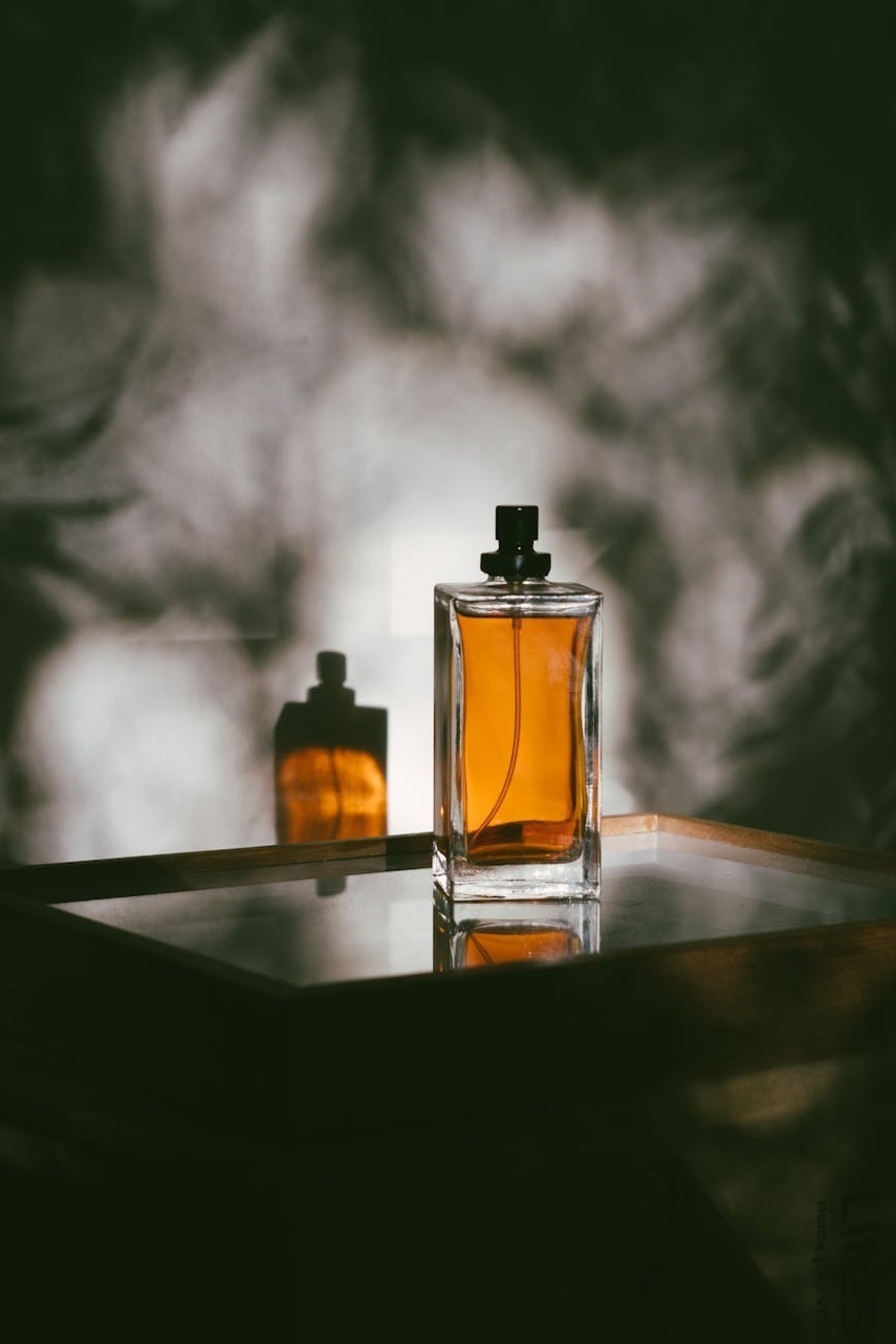 Magia zapachu - przewodnik po świecie perfum Magia zapachu - przewodnik po świecie perfum