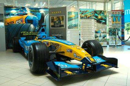 Elbląg, Reanult F1 będzie pokazywany w salonie PHU Ossowski w Kazimierzowie do 14 lipca Elbląg, Reanult F1 będzie pokazywany w salonie PHU Ossowski w Kazimierzowie do 14 lipca