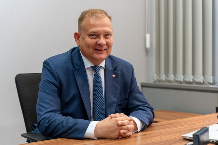 Elbląg, 29 kwietnia planujemy konferencję prasową, na której przedstawimy zmiany, jakie wynikają z przeprowadzonych konsultacji w sprawie miejskiej komunikacji - mówi Michał Missan Elbląg, 29 kwietnia planujemy konferencję prasową, na której przedstawimy zmiany, jakie wynikają z przeprowadzonych konsultacji w sprawie miejskiej komunikacji - mówi Michał Missan