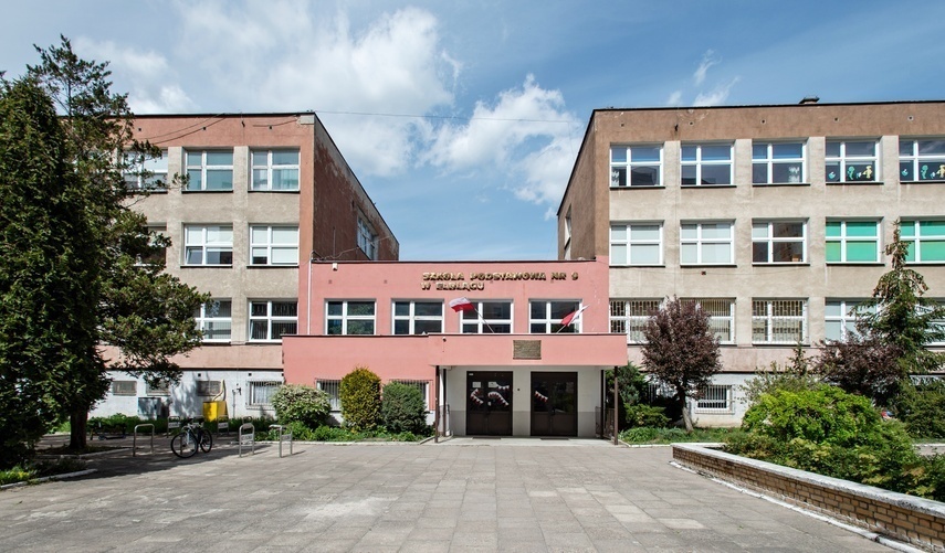 Elbląg, Co dalej ze szkołą nr 9?