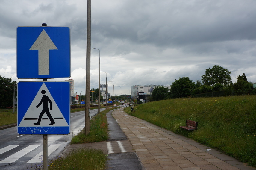 Elbląg, Chodnik i ścieżka godne pułkownika Elbląg, Chodnik i ścieżka godne pułkownika