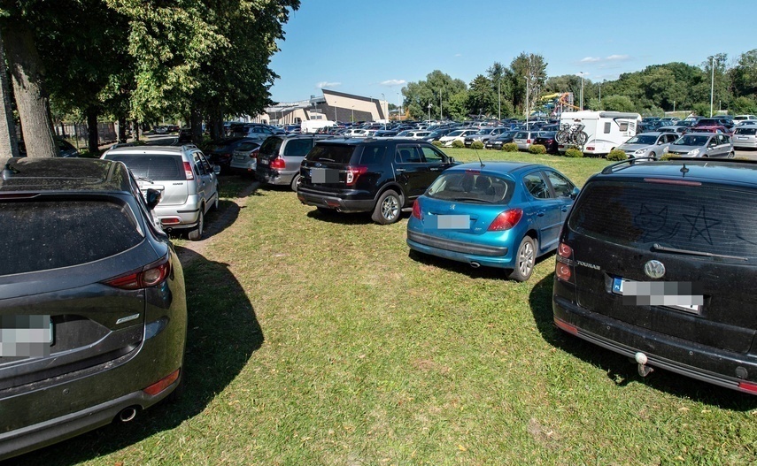 Uroki pływania, bóle parkowania (aktualizacja) [ Wiadomości ]