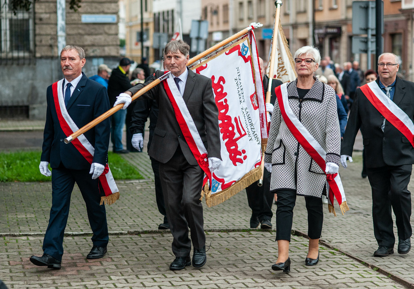 Elbląg, Obchody rocznicy Sierpnia 80 ponownie oddzielnie Elbląg, Obchody rocznicy Sierpnia 80 ponownie oddzielnie