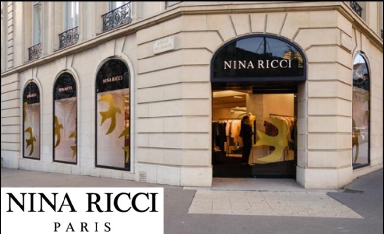 Elbląg, Wyroby skórzane elbląskiej spółdzielni „Plastyk” były sprzedawane w latach 70. XX w. m.in. w paryskim sklepie modowym sieci Nina Ricci przy Avenue Montaigne
