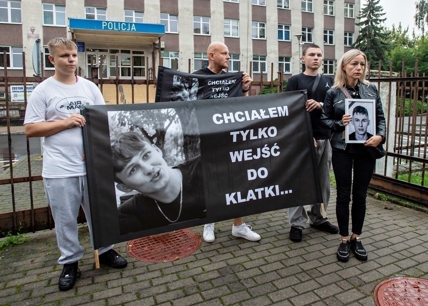 Dwa miesiące od śmierci Oliwiera. Co dzieje się w sprawie? [ Prawo i porządek ]