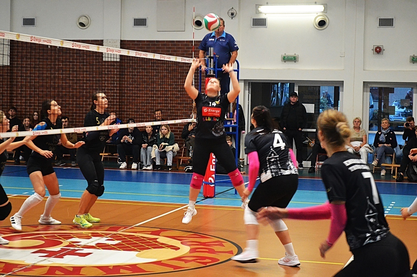 Elbląg, Truso gromi na inaugurację Elbląg, Truso gromi na inaugurację