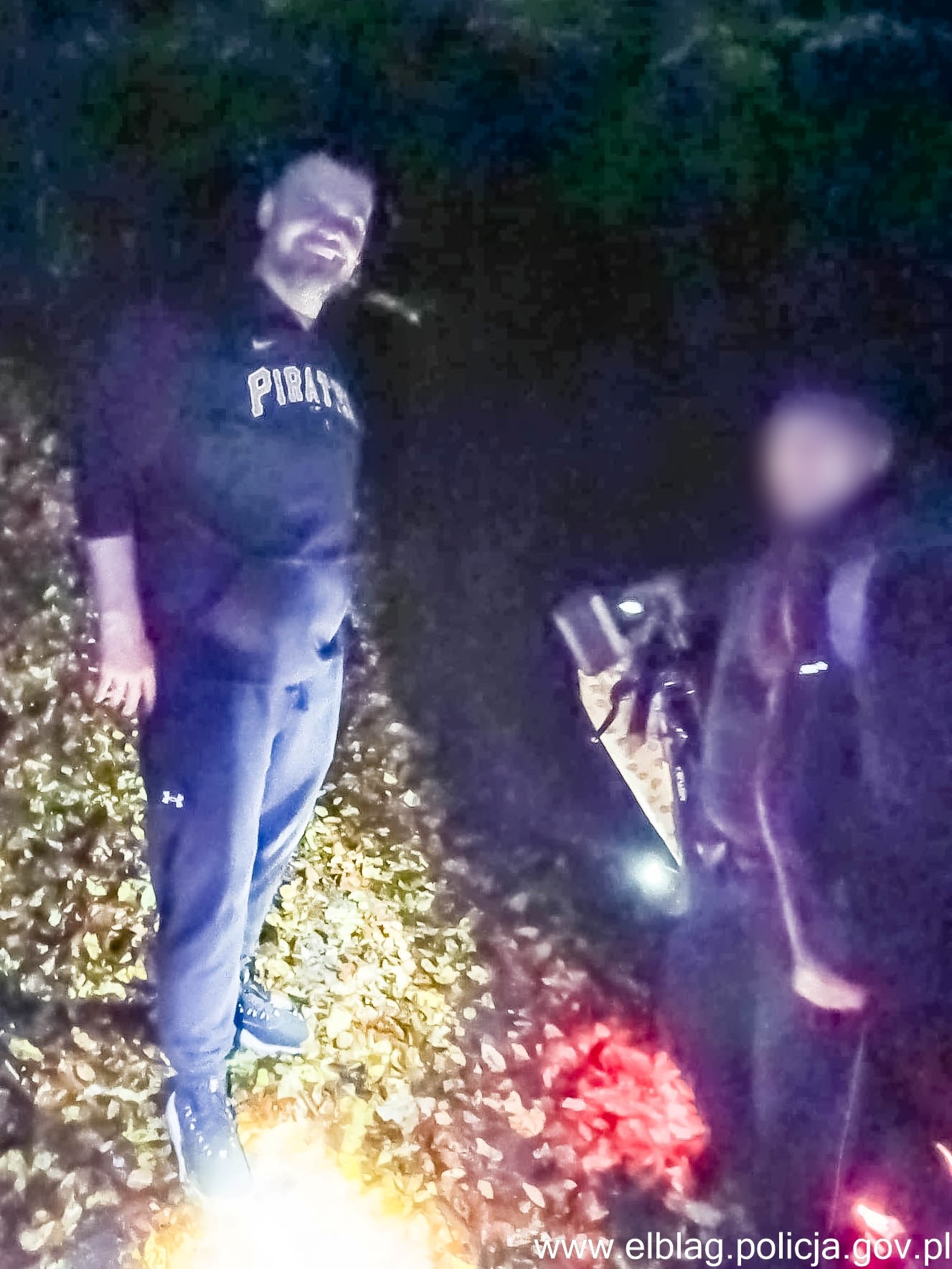 Elbląg, Po służbie uratowali zaginionego w lesie 65-latka Elbląg, Po służbie uratowali zaginionego w lesie 65-latka