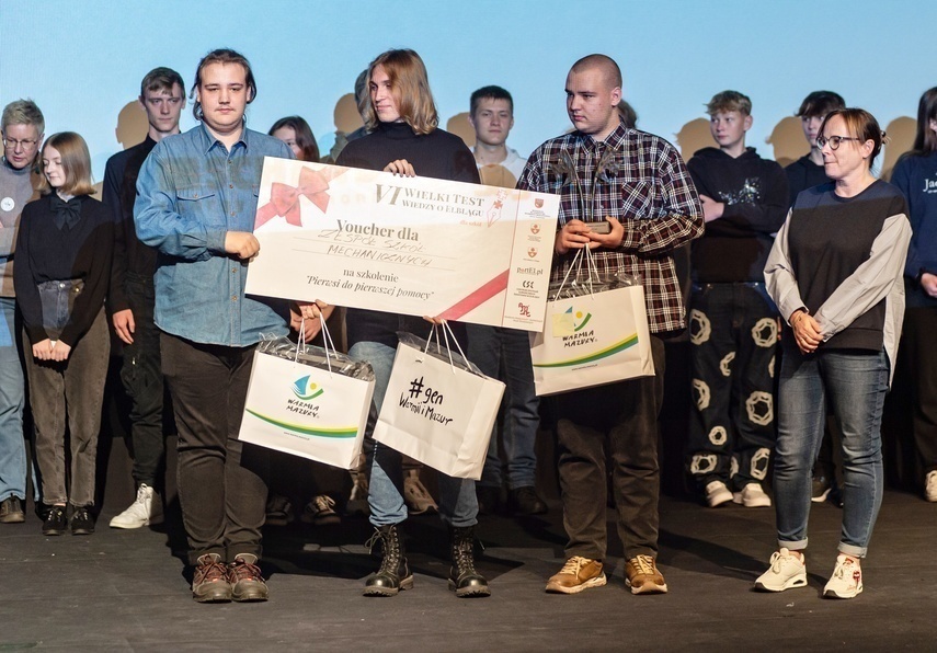 Elbląg, Laureaci młodzieżowej rywalizacji w Wielkim Teście sprzed rok - drużyna ZSM