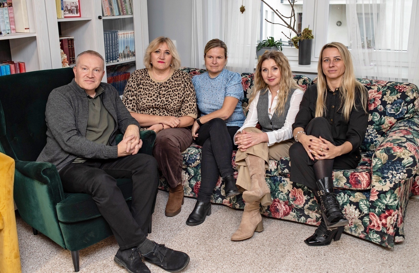 Elbląg, Od lewej: Marcin Serocki, Dorota Wakor, Olga Klemens, Urszula Dybich, Karolina Częścik,