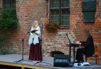 Elbląg, Dzisiaj: Muzyka dawna na Podzamczu Elbląg, Dzisiaj: Muzyka dawna na Podzamczu