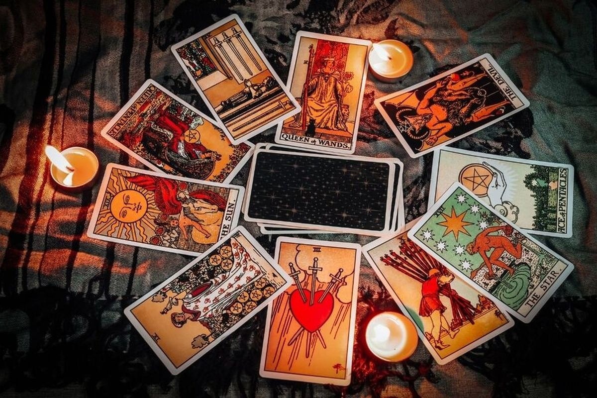 Tarot - pytania, na które chcesz znać odpowiedź, a wstydzisz się zapytać