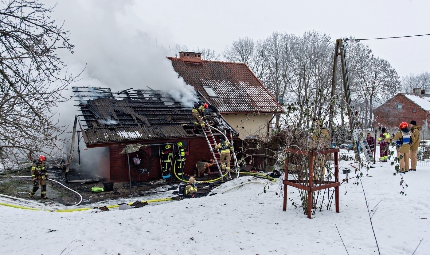 Elbląg, Mama z dzieckiem straciła dach nad głową w pożarze. Potrzebna pomoc (aktualizacja) Elbląg, Mama z dzieckiem straciła dach nad głową w pożarze. Potrzebna pomoc (aktualizacja)