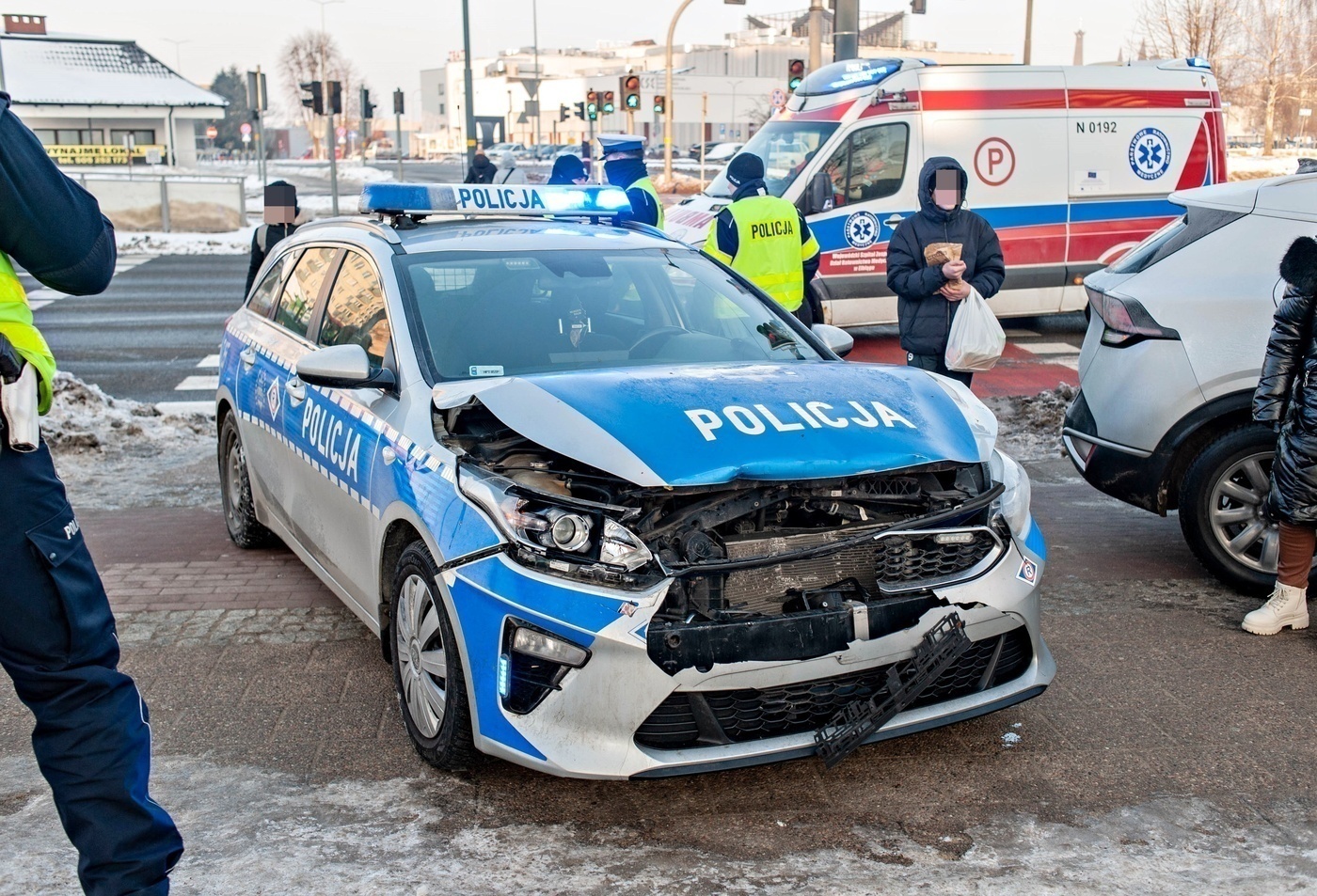 Elbląg, Radiowóz wjechał w Kię Elbląg, Radiowóz wjechał w Kię