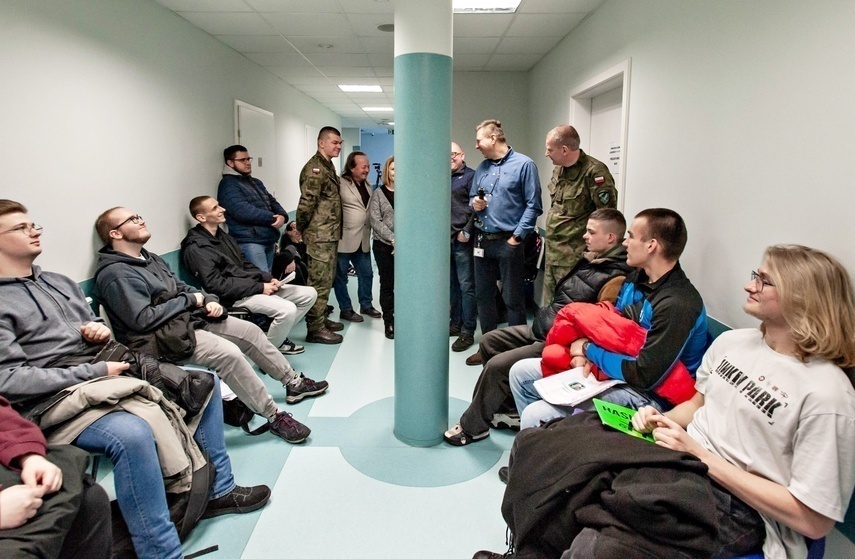 Elbląg, Dzisiaj w powiecie elbląskim rozpoczęła się kwalifikacja wojskowa,