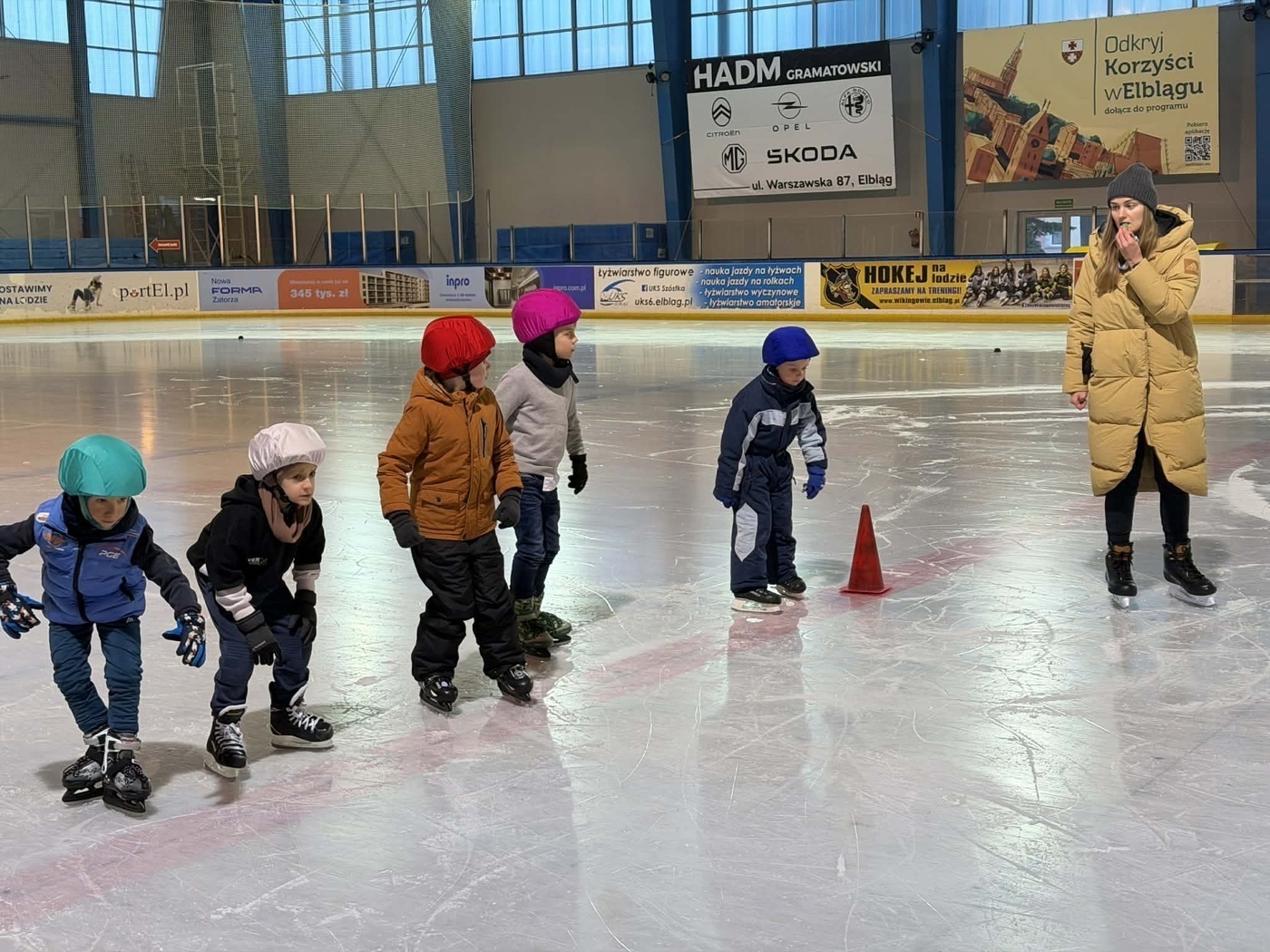 Elbląg, Łyżwiarskie Czwartki cieszą się popularnością