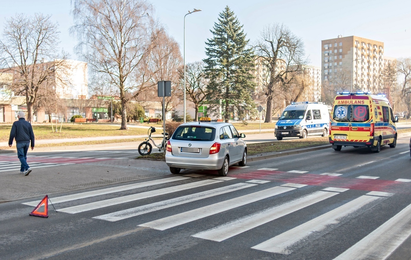 Potrącenie rowerzystki na Nowowiejskiej [ Wiadomości ]