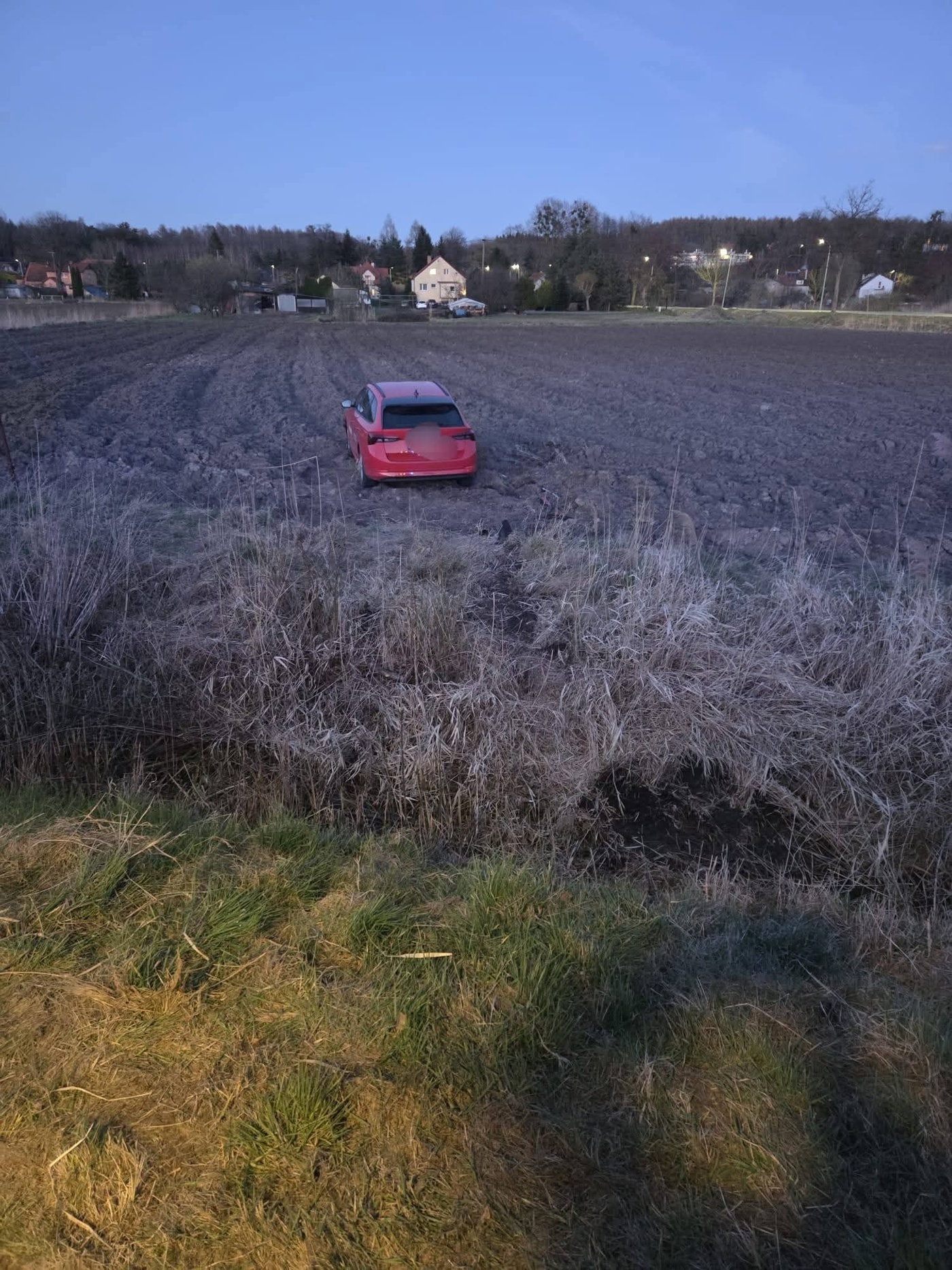 Elbląg, Pijany wjechał na pole