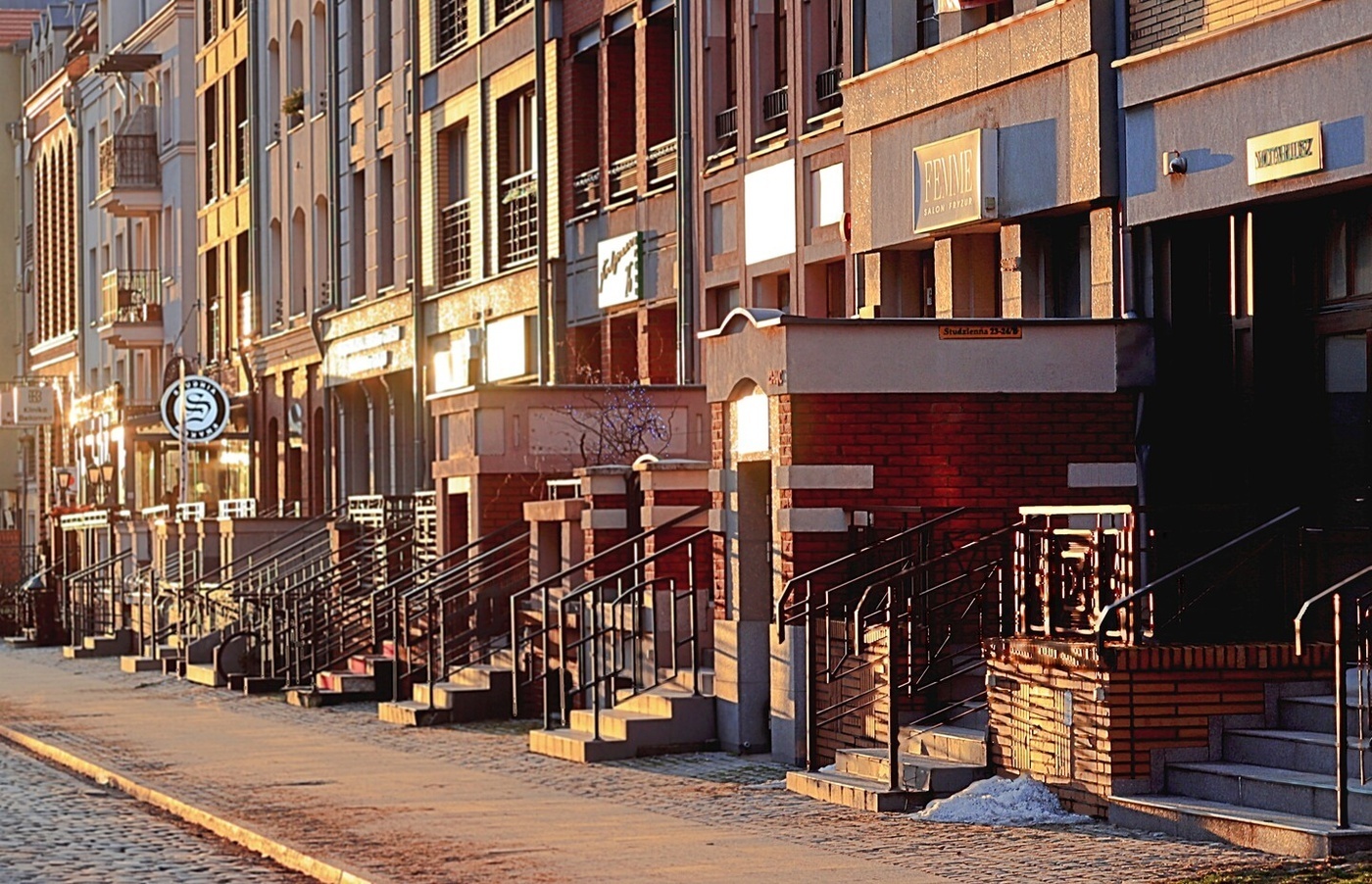 Elbląg, Złote blaski na Studziennej Fotką Miesiąca Elbląg, Złote blaski na Studziennej Fotką Miesiąca