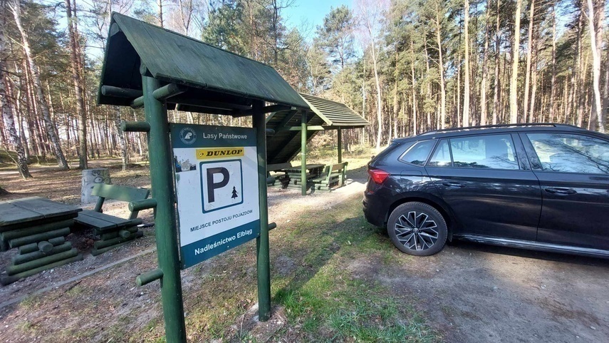Elbląg, Na Mierzei są taż bezpłatne miejsce postoju pojazdów w Mikoszewie,