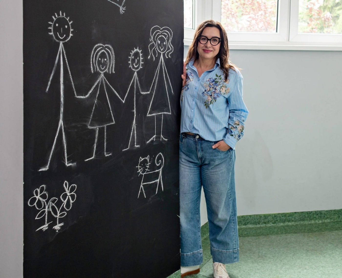 - Nie trzeba być super bohaterem, nie musisz być idealny. Ale otworzyć swoje serce i dom dla dzieci, to jest naprawdę coś - mówi Joanna Kostańczuk, rzecznik dziecka w Elbląskim Centrum Usług Społecznych - Nie trzeba być super bohaterem, nie musisz być idealny. Ale otworzyć swoje serce i dom dla dzieci, to jest naprawdę coś - mówi Joanna Kostańczuk, rzecznik dziecka w Elbląskim Centrum Usług Społecznych